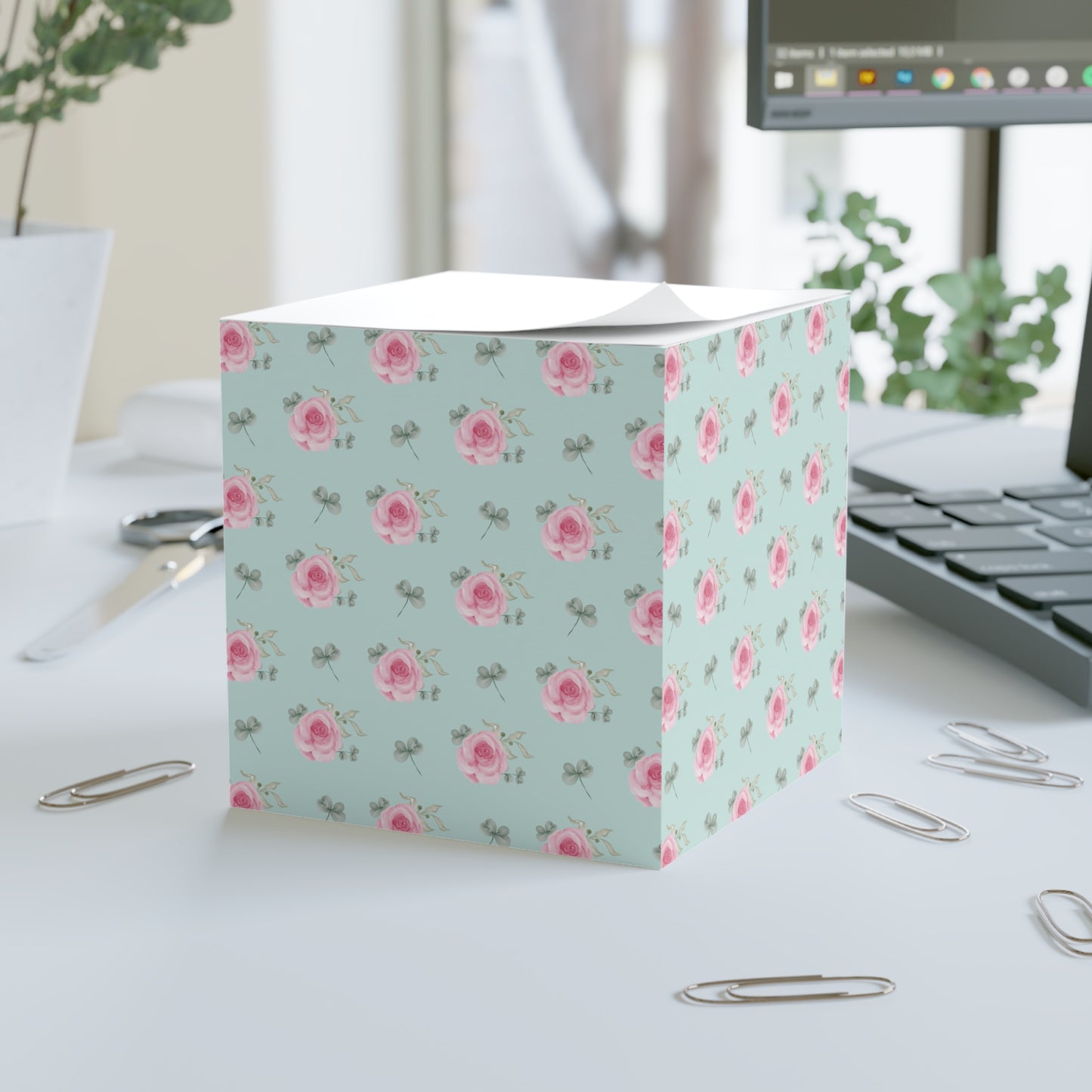 Note Cube